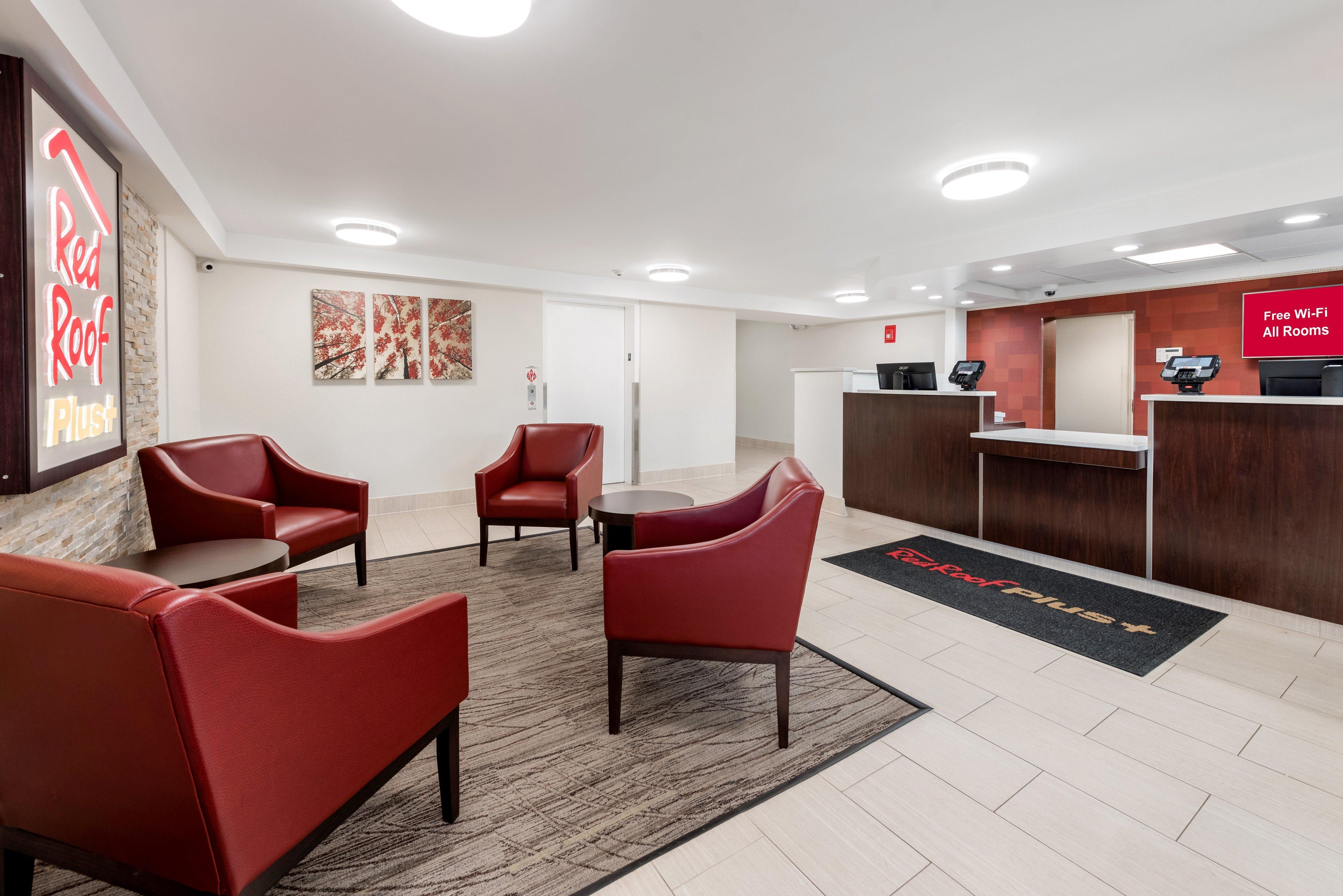 Red Roof Inn Plus+ Columbus - Уъртингтън Екстериор снимка