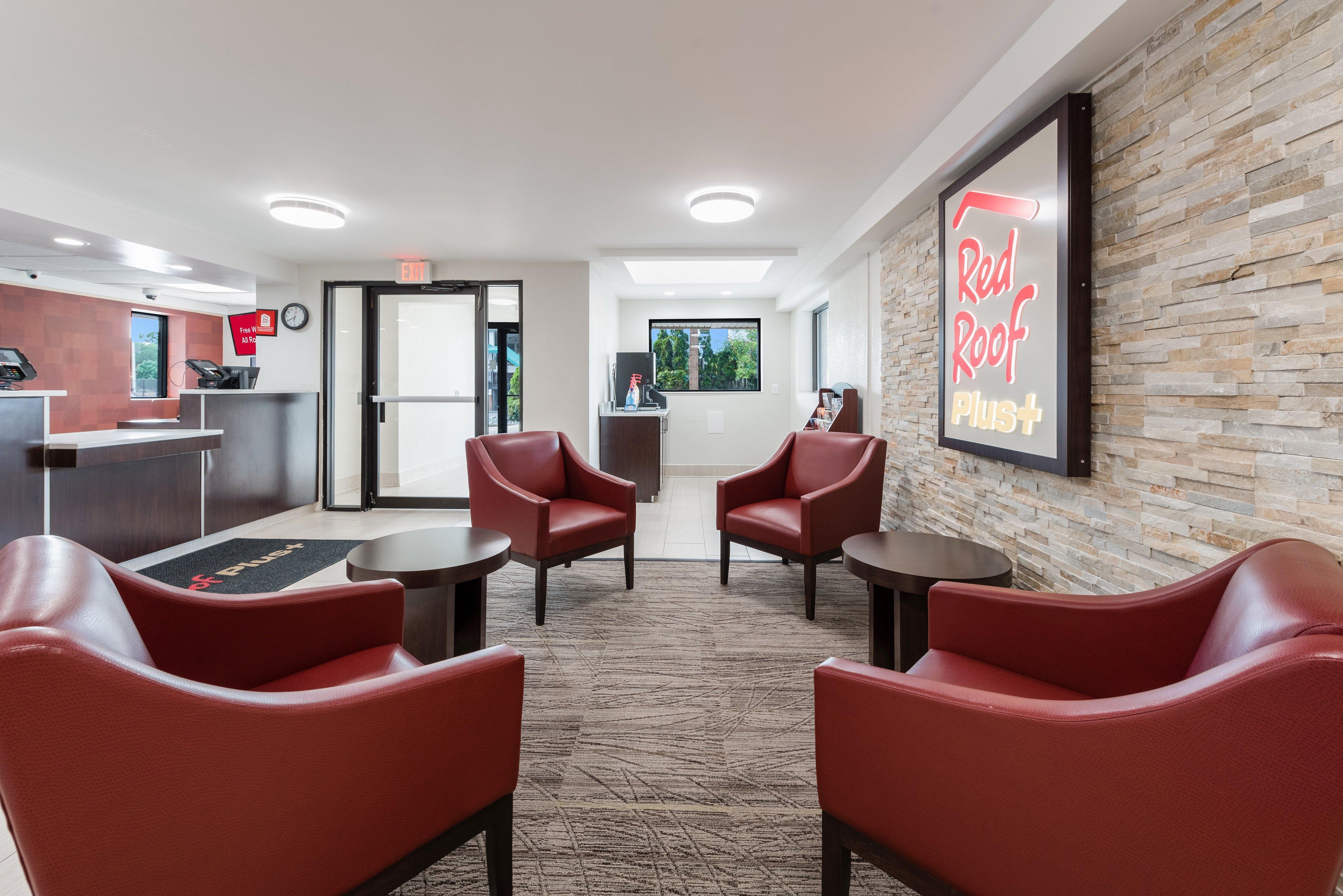 Red Roof Inn Plus+ Columbus - Уъртингтън Екстериор снимка