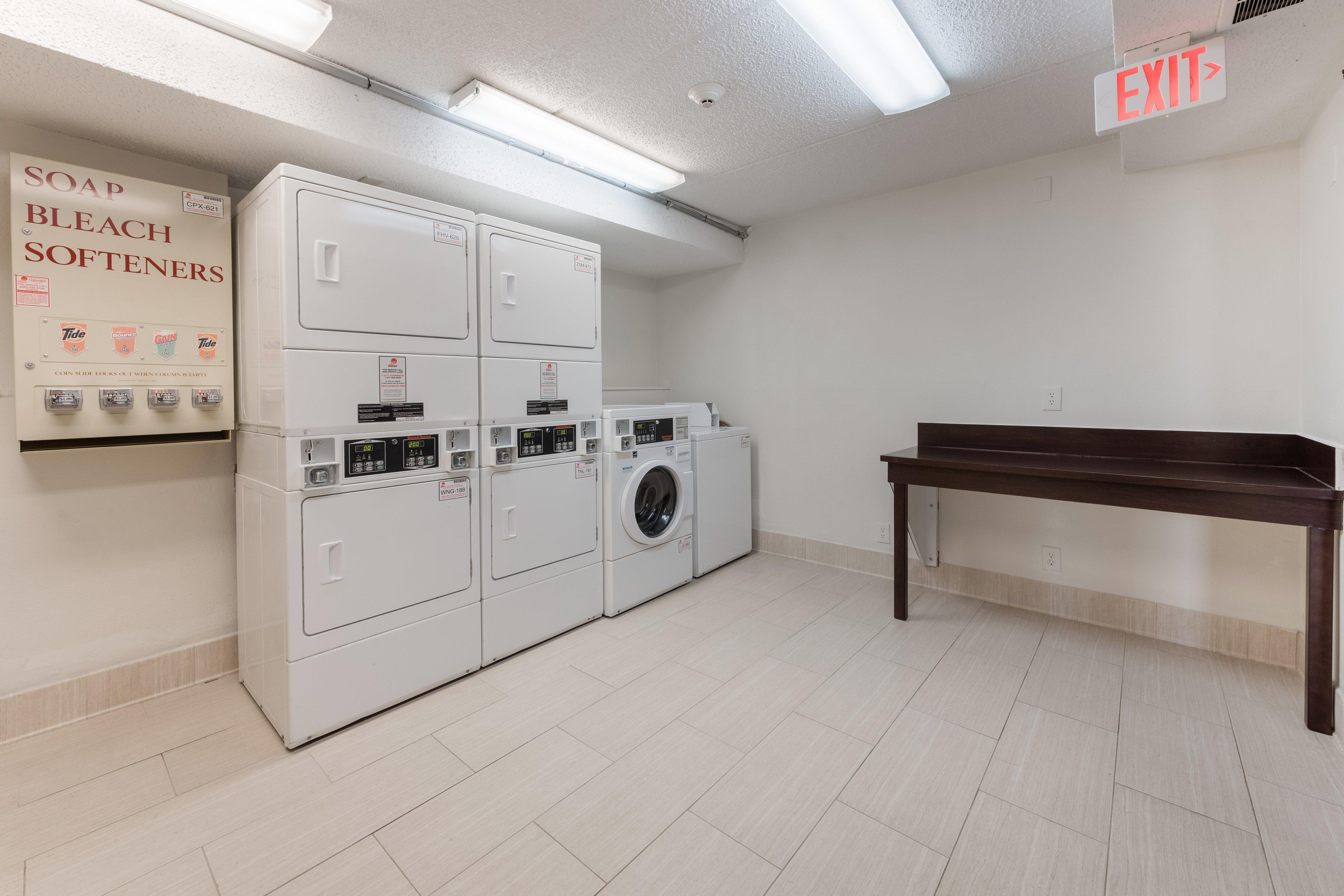 Red Roof Inn Plus+ Columbus - Уъртингтън Екстериор снимка