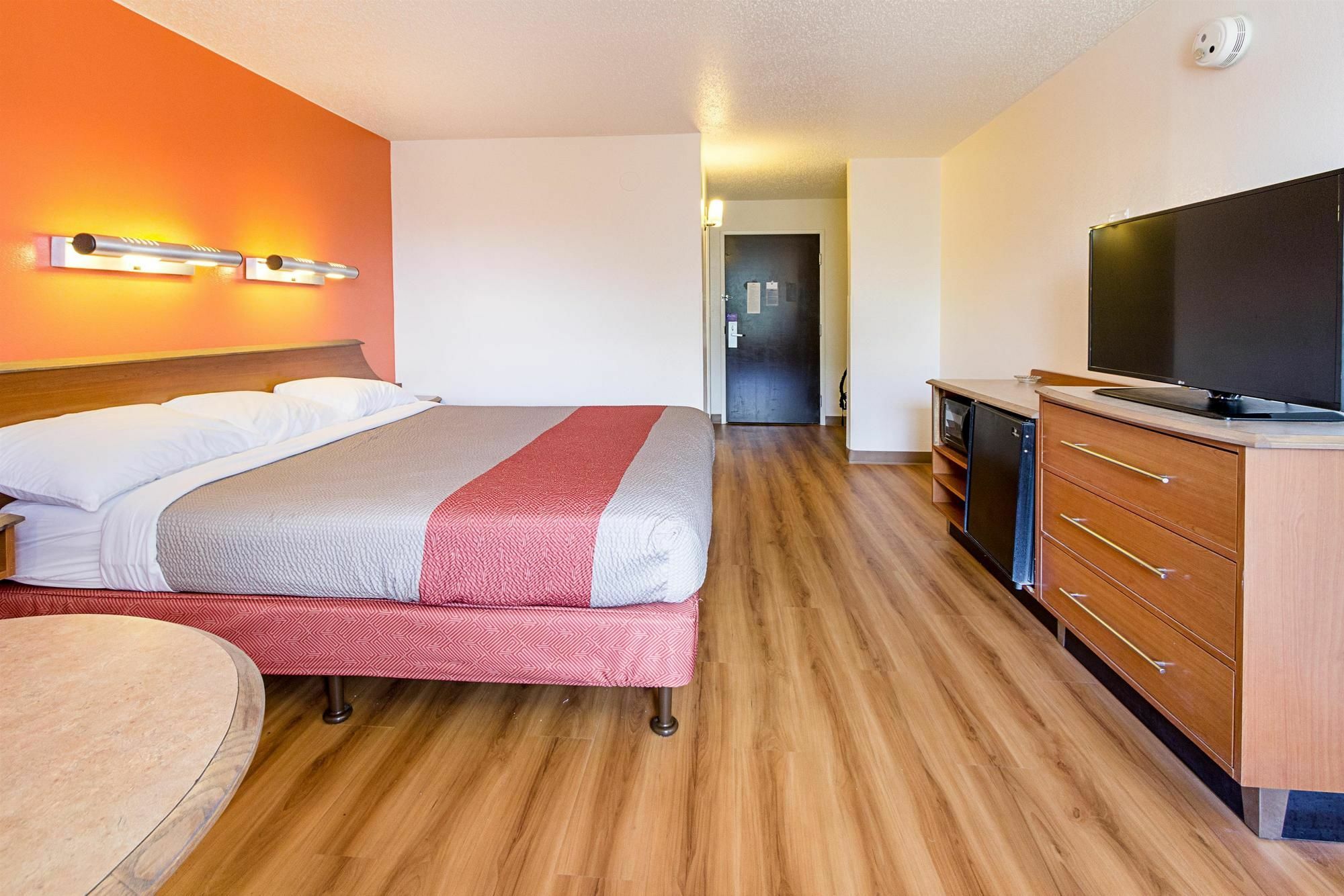 Red Roof Inn Plus+ Columbus - Уъртингтън Екстериор снимка