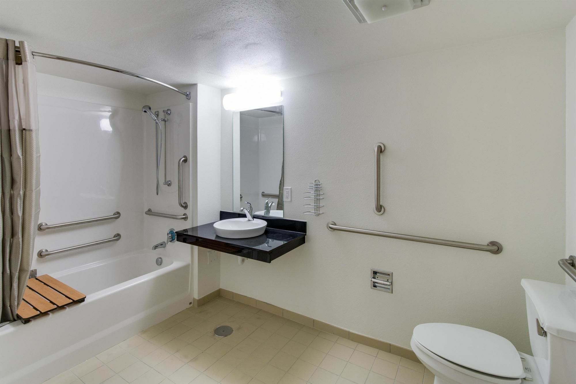 Red Roof Inn Plus+ Columbus - Уъртингтън Екстериор снимка